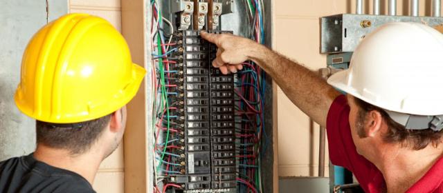 Circuit Breaker Maintenance - Banner