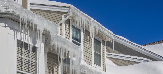 Avoiding Roof Ice Dams - Banner